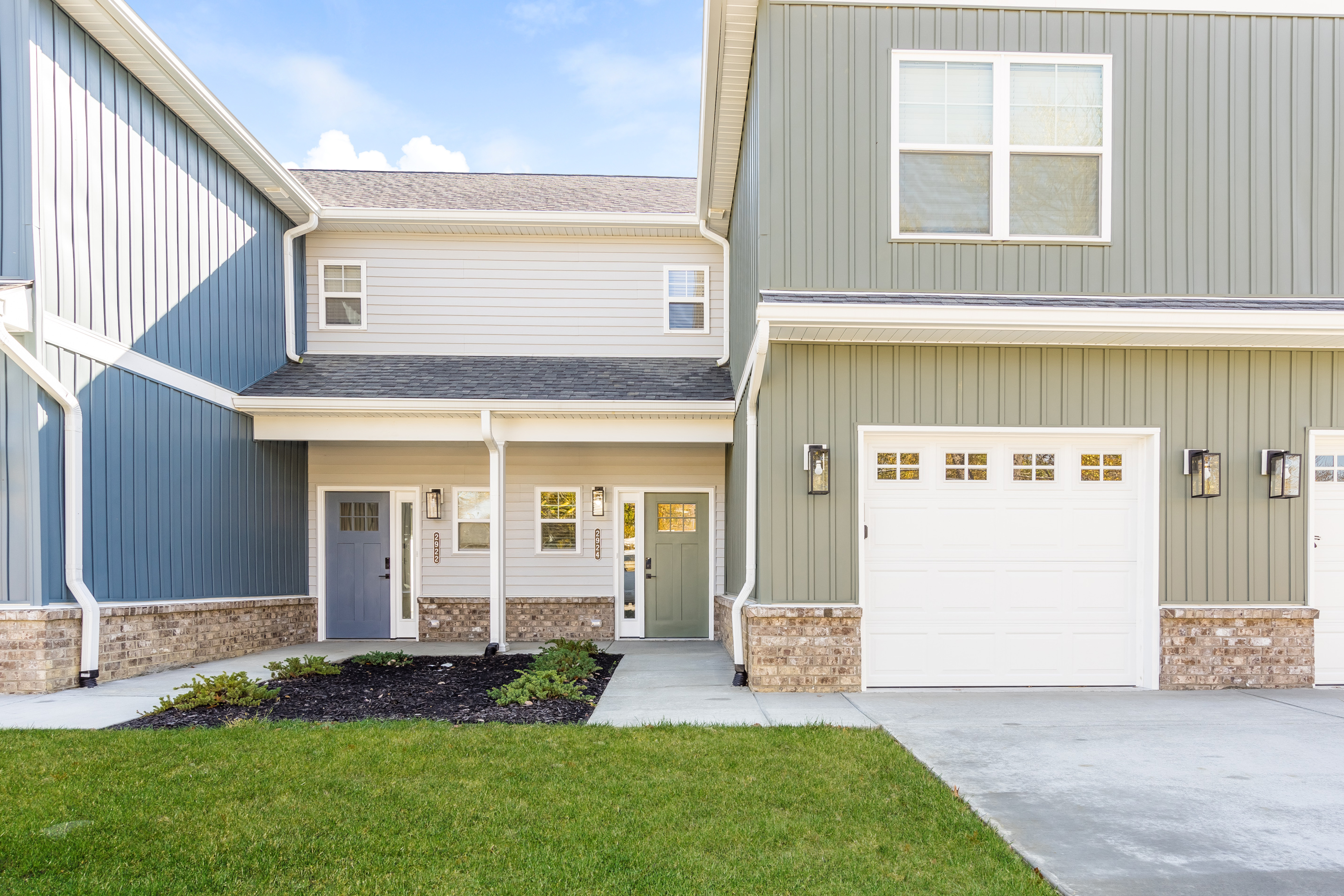 2924 Paddle Wheel Dr Jeffersonville, IN 47130